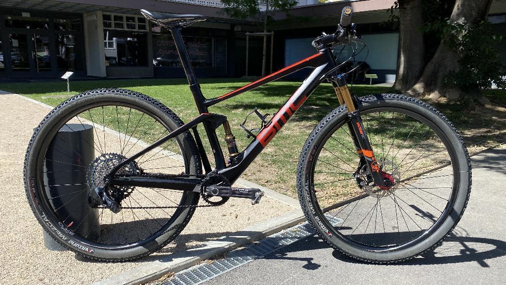 BMC fourstroke 01 XX1 Eagle AXS Custom